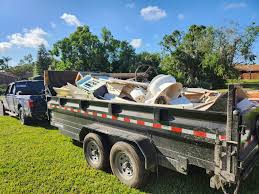 Best Garage Cleanout  in Leechburg, PA